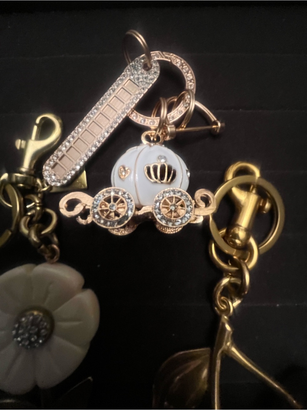 Gold Cherry & Cream Flower Keychain and Carriage keychain - Picture 5 of 6